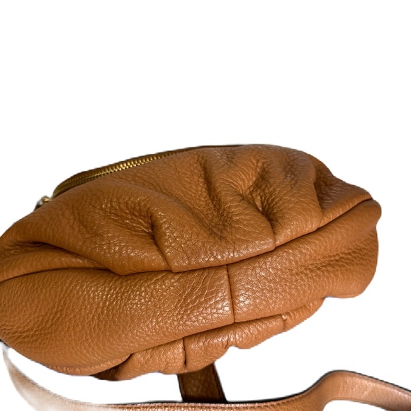 Excellent Marc Jacobs Iconic Mini Natasha Style Camel Pebble Leather Crossbody - Picture 5 of 10